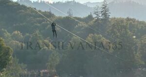 Cât plătesc amatorii de adrenalină pentru două ore de aventură, la câteva minute de centrul Braşovului