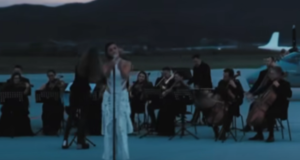VIDEO. Aeroportul Brașov, transformat în platou de filmare pentru un videoclip al Alinei Eremia