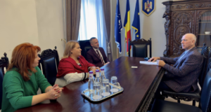Consulul onorific al României în Țara Galilor, alături de președintele Consiliului Județean Brașov, sprijină proiectul unui nou spital de psihiatrie