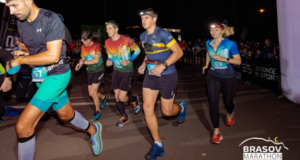 350 de alergători vor lua startul, sâmbătă, la crosul nocturn, Brașov Marathon Night Challenge