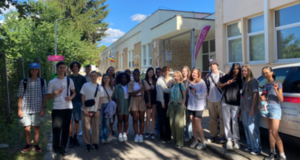 Centrul de Integrare pentru Migranți Brașov a încheiat programul intercultural „Tinerii ca ambasadori interculturali”