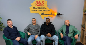 VIDEO. Emisiunea „Oameni faini la Brașov”, invitat renumitul luptător Beni Adegbuyi, alături de Adi Stroe și de promotorul Galei de Box Profesionist „Dracula Boxing Show”, Daniel Ursache