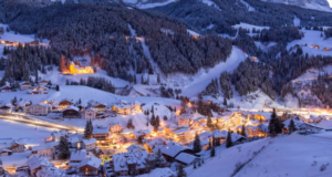 Poiana Brașov bate celebra stațiune St. Moritz de Revelion 2025: 4.794 € versus 1.732 € pe 4 nopți