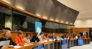 Eurodeputatul Grapini a participat joi, la Bruxelles, la o importantă Conferință pe tema combaterii cancerului la femei!
