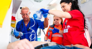 Atenție la „bunătățile” de Paște! Doctorul Tudor Ciuhodaru avertizează: oul poate fi rău și mielul toxic