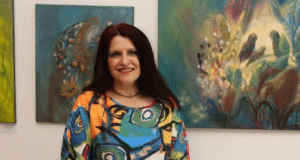 Expoziția de pictură „Umbre și forme”, semnată de artista Laura Cornea, la Muzeul Țării Făgărașului „Valer Literat”