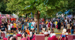 „Sibiul de Odinioară” aduce retro vibes și maraton muzical în Parcul Tineretului