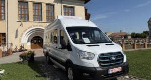 Microbuz școlar electric pentru elevii din Prejmer
