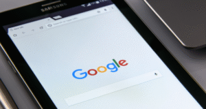 O evaluare de doar 3 stele pe Google aduce o amendă de 1.000 de euro! „Atenție la recenziile online! Mi-au cerut bani pentru defăimare”