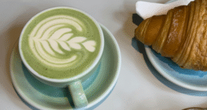 Matcha has taken over Brașov. The viral drink that jumped from the feed to the cup