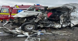 Tragedie pe DN13: trei autovehicule implicate într-un accident, un bărbat și-a pierdut viața