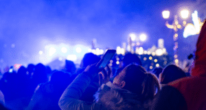 Foc de artificii sau spectacol laser? Locuitorii din Sfântu Gheorghe pot decide atracția de Revelion
