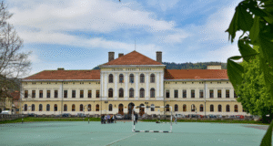 Acord de 30 de milioane de lei cu BERD pentru reabilitarea Colegiului Andrei Șaguna și a sediului ISU