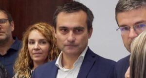 Limbaj de parlamentar brașovean! „Pe tine te plătește să fii jegos!” Cum reacționează deputatul USR Allen Coliban când este contrazis cu argumente