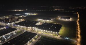 Drumul spre Aeroportul Brașov-Ghimbav, luminat inteligent și eficient energetic