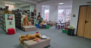 VIDEO. Biblioteca pentru copii din Brașov se redeschide astăzi într-un nou sediu, în Centrul Civic