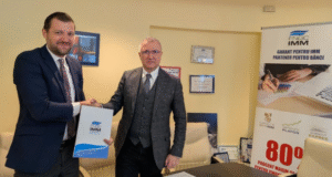 FNGCIMM și Asociația de Microfinanțare lansează un nou produs de garantare de portofoliu dedicat IMM-urilor și start-up-urilor din România
