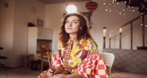 După un circuit național, prima expoziție a artistei Ana-Maria Gălețeanu se reîntoarce la Brașov