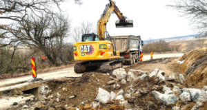 Modernizarea DJ 104D înaintează. Stadiu de 13% după patru luni de lucrări pe lotul Șoarș – Bărcut