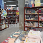 VIDEO. „Antreprenori faini la Brașov” în lumea Libris. De la rafturile librăriei Șt. O. Iosif la primul librar AI din România 8 Libris 12