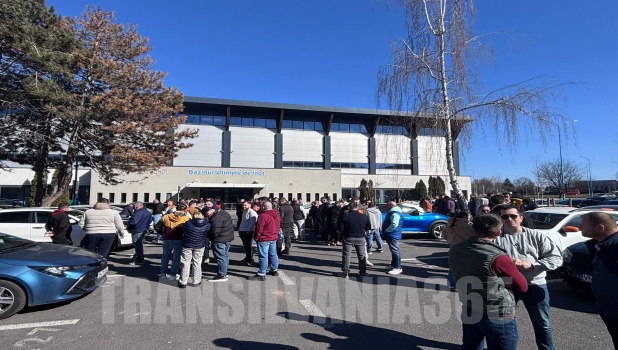 VIDEO. Protest al șoferilor de pe Uber și Bolt la Brașov! Se dorește revizuirea urgentă a tarifelor 1 PROTEST SOFERI