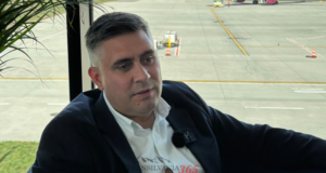 EXCLUSIV! Conducerea Aeroportului Brașov în discuții cu Turkish Airlines pentru curse aeriene între Brașov și Istanbul