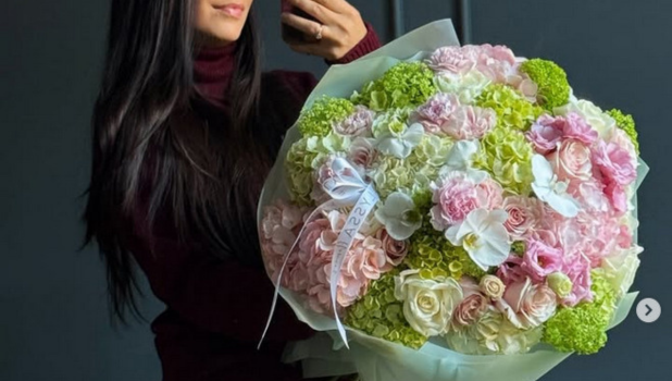 VIDEO. Povestea Alyssa Events & Flowers, la „Antreprenori faini la Brașov”. Au pornit cu flori făcute într-un garaj, iar astăzi organizează sute de evenimente în care emoțiile devin amintiri 3 Alyssa Events and Flowes 3