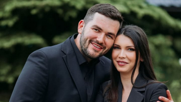 VIDEO. Povestea Alyssa Events & Flowers, la „Antreprenori faini la Brașov”. Au pornit cu flori făcute într-un garaj, iar astăzi organizează sute de evenimente în care emoțiile devin amintiri 1 Alyssa Events and Flowes