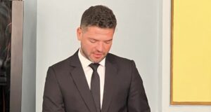 EXCLUSIV. Un „șoim” vânează postul de vicepreședinte al Consiliului Județean Brașov! Vezi cine este în cărți pentru această funcție?