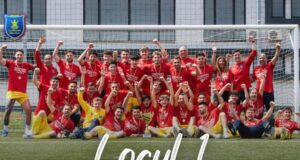 Corona Brașov, campioana Ligii a IV-a! „Galben-albaștrii” au ridicat trofeul după un sezon dominant