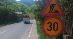 Restricții de circulație pe DN10, între Brașov și Buzău, după tasări provocate de ploi