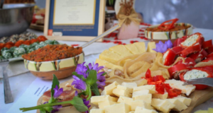 Unde mănânci direct la gazdă: S-a lansat harta Punctelor Gastronomice Locale din sudul Munților Făgăraș