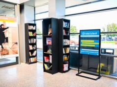 Citește, zboară și descoperă lumea! Biblioteca ASTRA completează rafturile din Aeroportul Internațional Sibiu