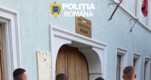 Cinci persoane arestate preventiv după furturi de cabluri în zona feroviară din Făgăraș. Hoții, prinși în flagrant de polițiști