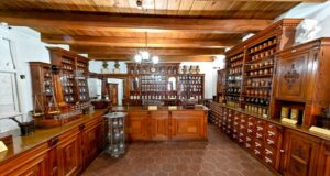 Muzeul de Istorie a Farmaciei din Sibiu și-a redeschis porțile