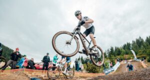 România găzduiește în premieră Campionatul European de MTB pentru Tineret, la Cheile Grădiștei