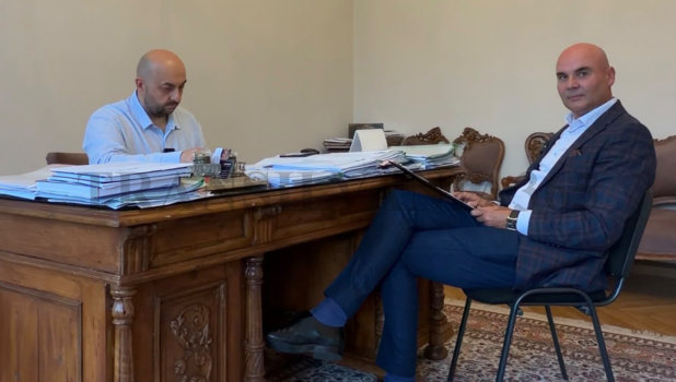 EXCLUSIV. Managerul Operei Brașov pune documentele pe masă: „Nu este o inițiativă a lui Lucian Petrean. Toate deciziile pe care le-am luat au fost luate în urma unor controale” 1 OPERA 1