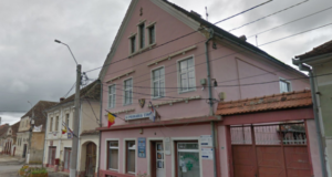 Audit-bombă la Primăria Cincu! Viceprimarul și alți 13 angajați au încasat salarii fără bază legală. Prejudiciul depășește 378.000 de lei!