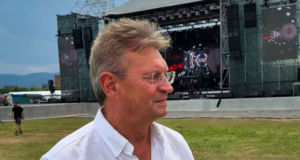 VIDEO. Rockstadt Extreme Fest 2026 debutează la Ghimbav. Primarul Ionel Fliundra: „Orașul Ghimbav nu trebuie să rămână anonim”