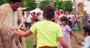 VIDEO. Festivalul Bulzului ajunge la Râșnov! Patru zile cu preparate tradiționale, muzică și produse locale