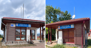Două Centre de Informare Turistică aproape identice din județul Brașov: unul a costat 59.000 de euro, iar celălalt 101.000 de euro!