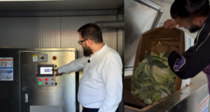 Gunoiul din piețele Brașovului, transformat în îngrășământ în doar 24 de ore! Noua instalație poate procesa 100 de tone pe an