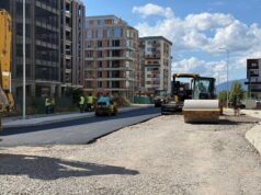 Străzile din Tractorul, aduse la „normalitate”. Lucrări de asfaltare și infrastructură în zona nouă
