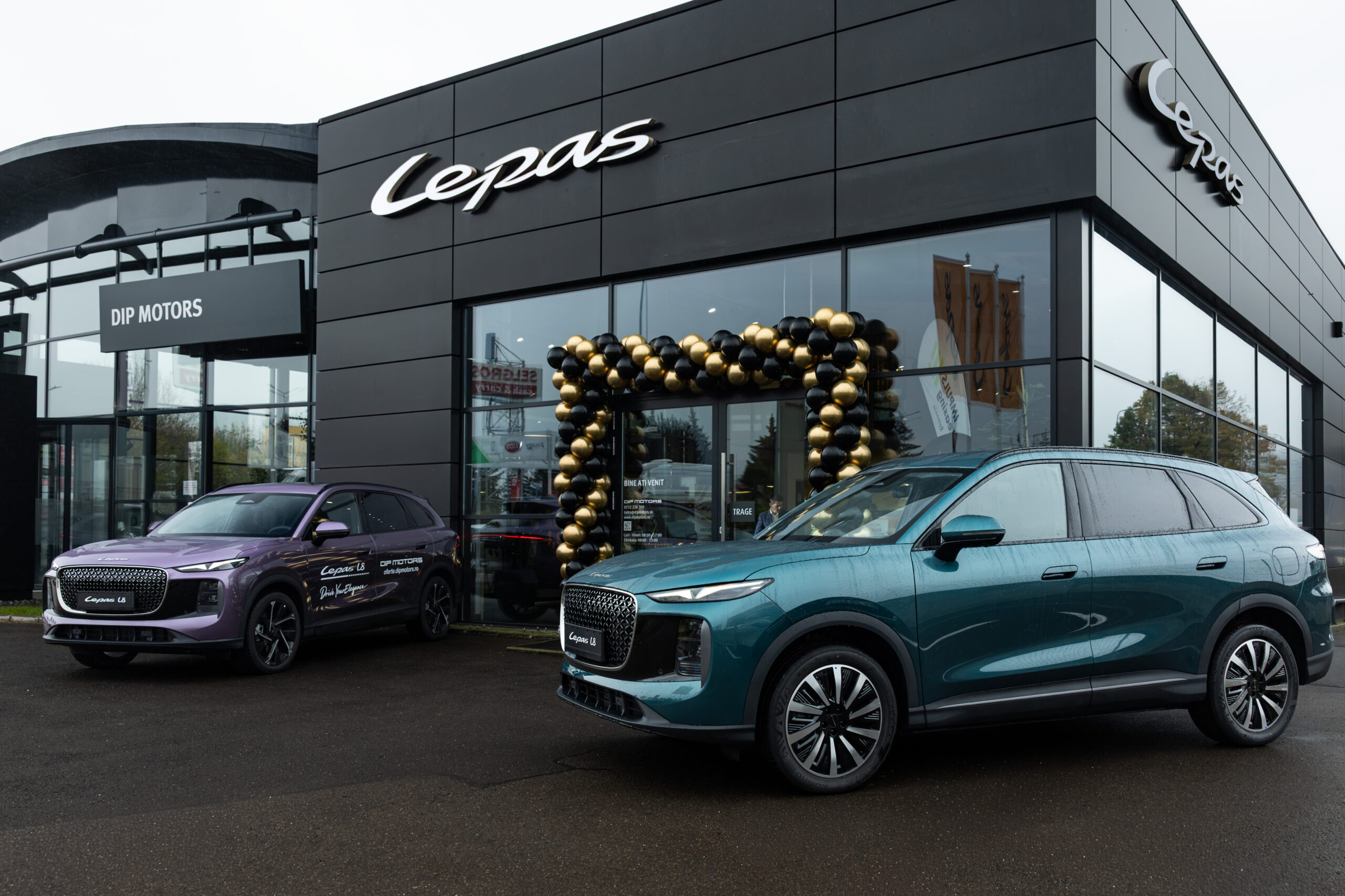 LEPAS a deschis oficial showroom-ul din Brașov, la Dip Motors. Brașovenii sunt invitați să descopere noul brand premium și să testeze modelul L8 1 ASZ LEPAS 0591 scaled