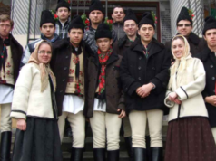 Costume populare, mese întinse și Hora Unirii. Obiceiul vechi care scoate satul Ungra la joc în ianuarie