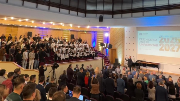 festivitate aula - unitbv
