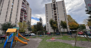 VIDEO. Locul de joacă din zona Onix a fost reamenajat! Tobogane noi și dotări moderne pentru copii
